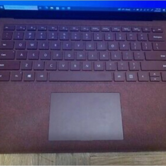 Microsoft surface laptop - Picture 5 of 6